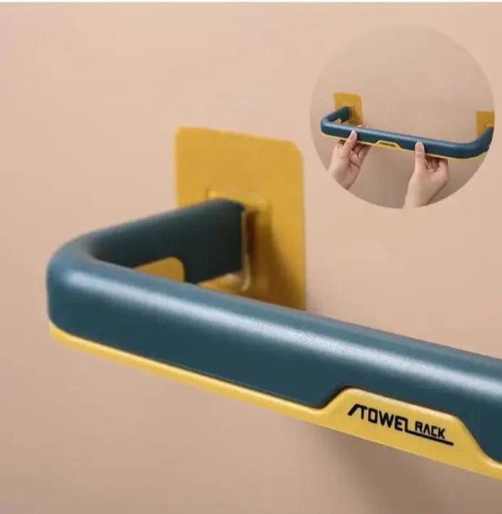 Double Layer Plastic Towel Rack with Hooks